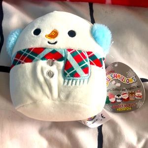 Snowman squishmallows!Brand new I also have 7 more